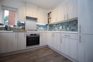 Kitchen- click for photo gallery